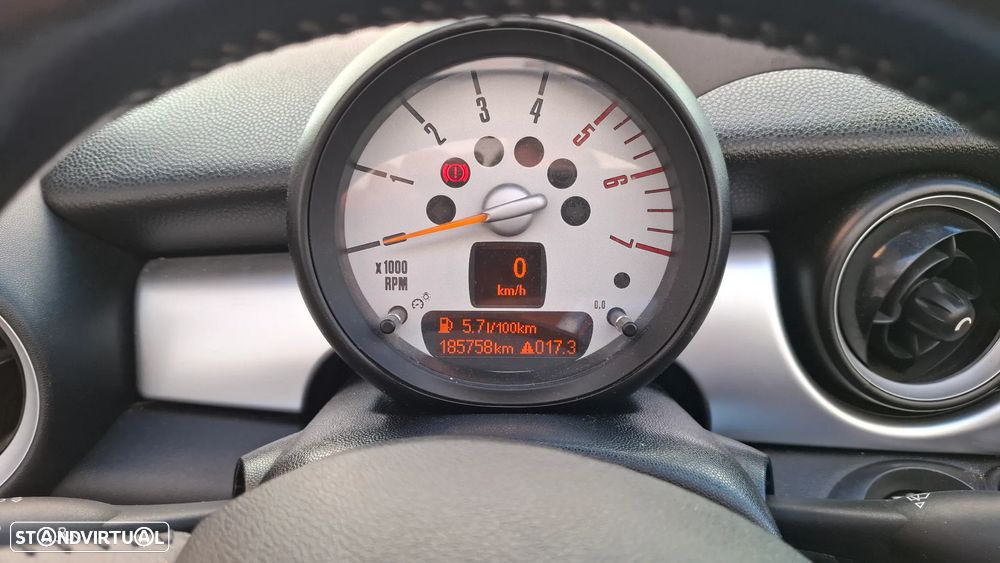 MINI Cabrio Cooper D - 6