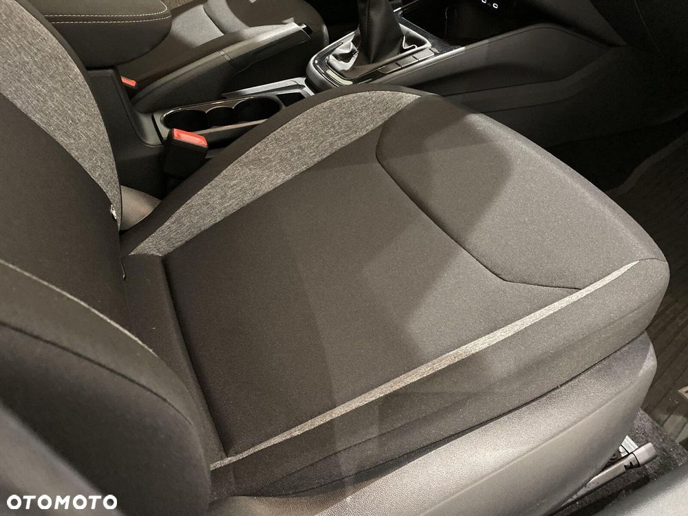 Skoda Fabia 1.0 Essence - 17