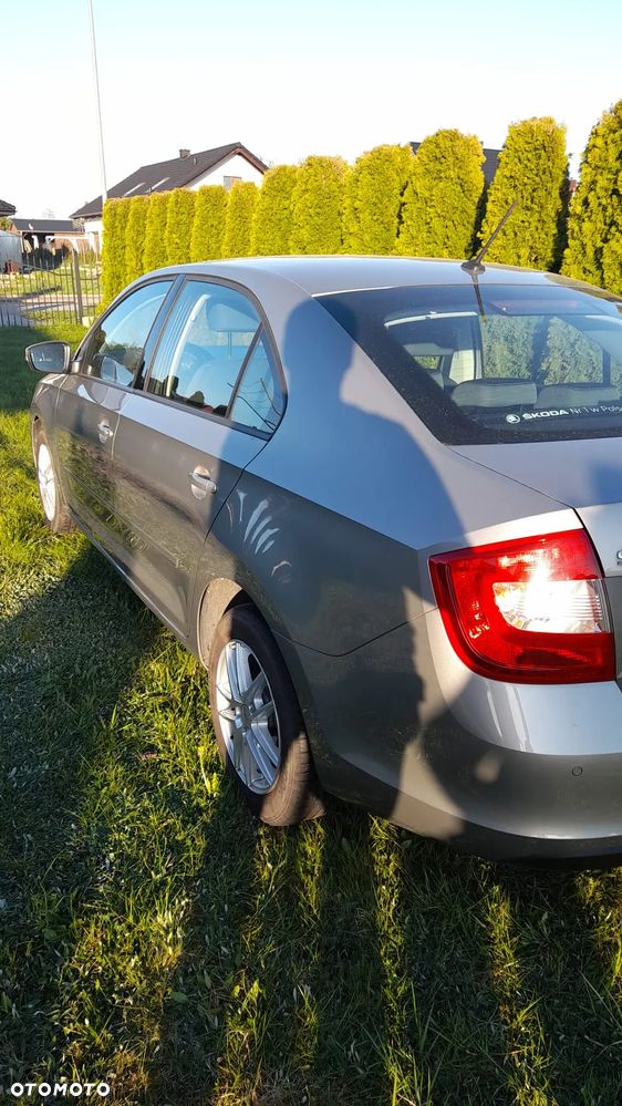 Skoda RAPID 1.2 TSI Ambition - 6