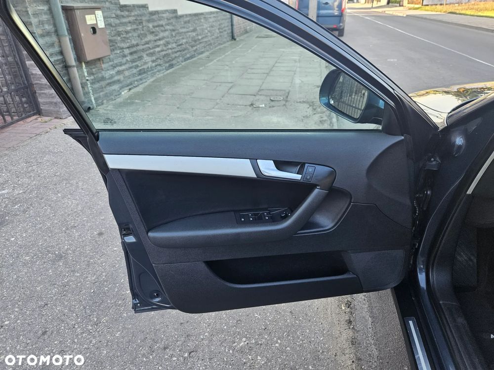 Audi A3 Sportback 1.6 TDI DPF Ambiente - 10