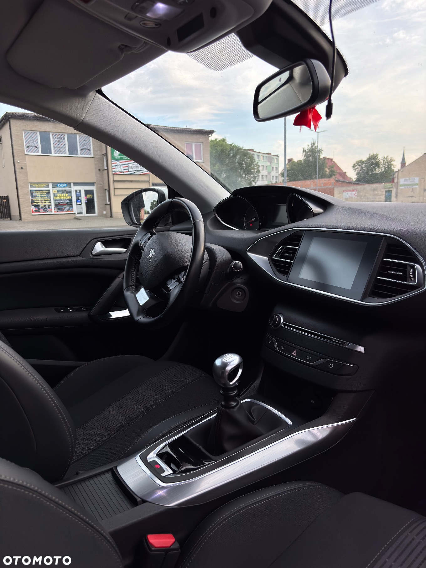 Peugeot 308 1.2 PureTech GPF Allure S&S - 15