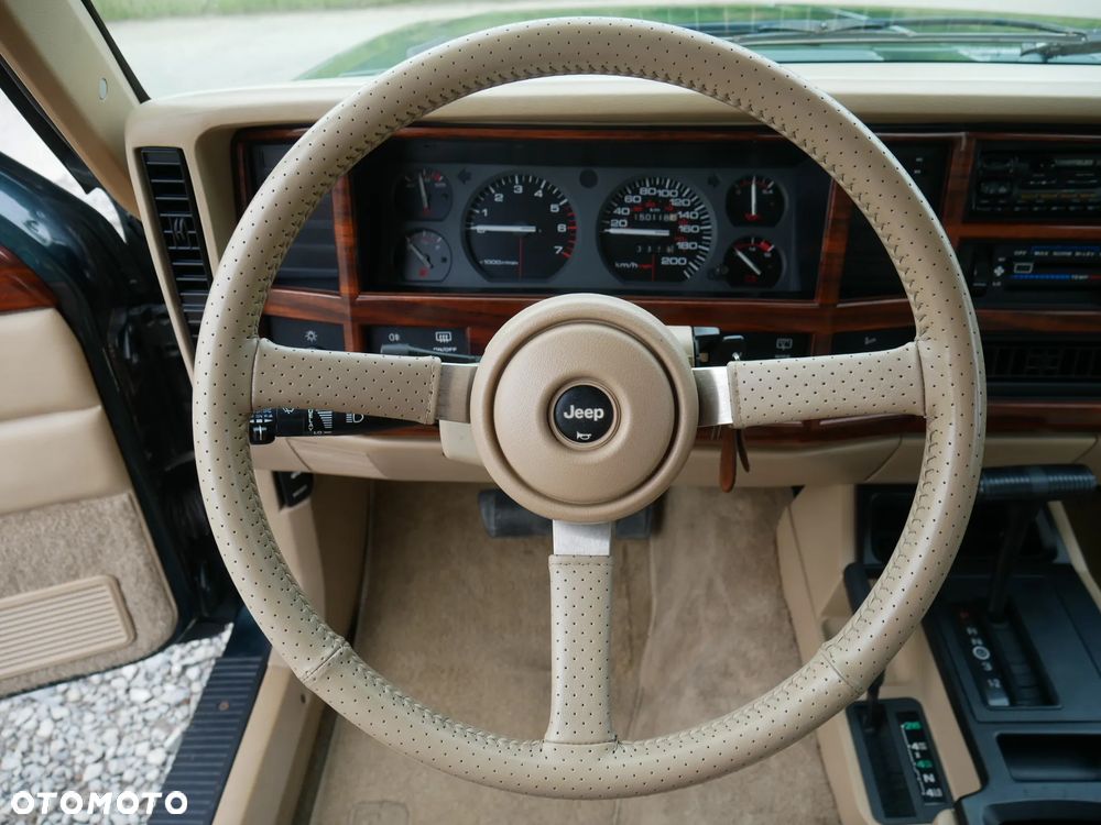 Jeep Cherokee 4.0 Limited - 30