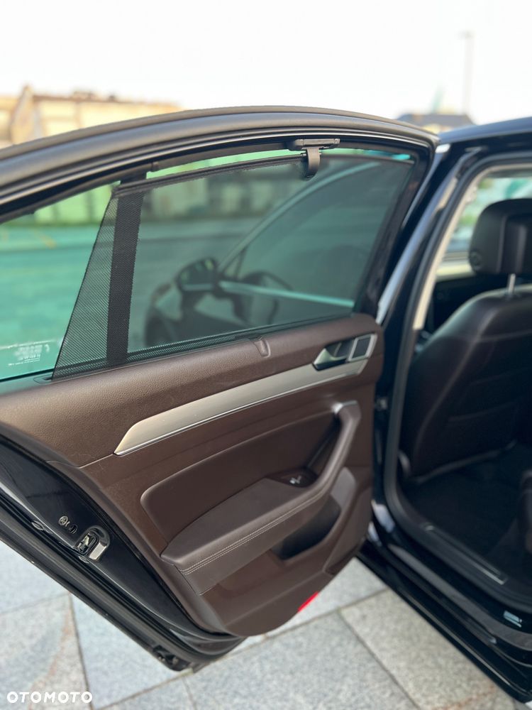 Volkswagen Passat 2.0 TDI BMT Highline DSG - 27