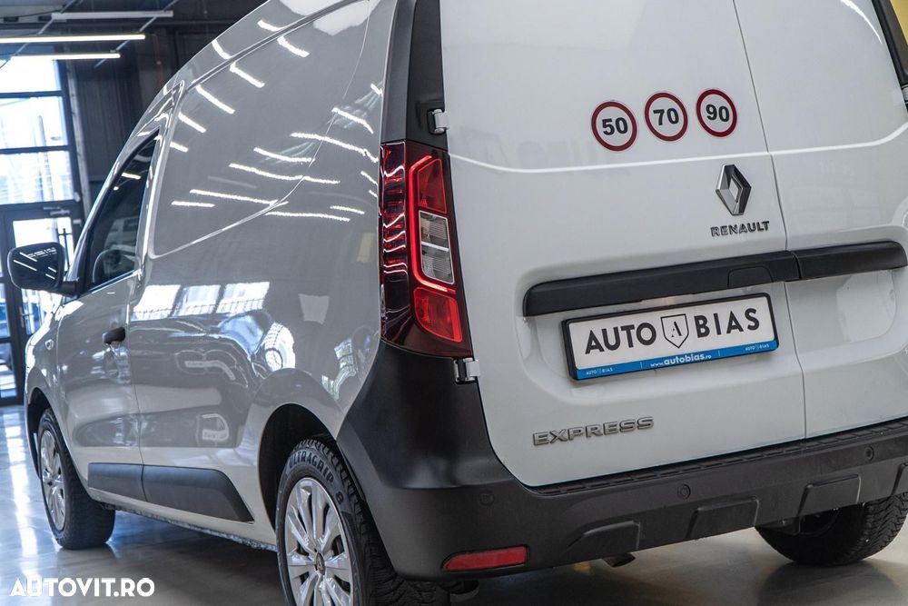 Renault Express - 31