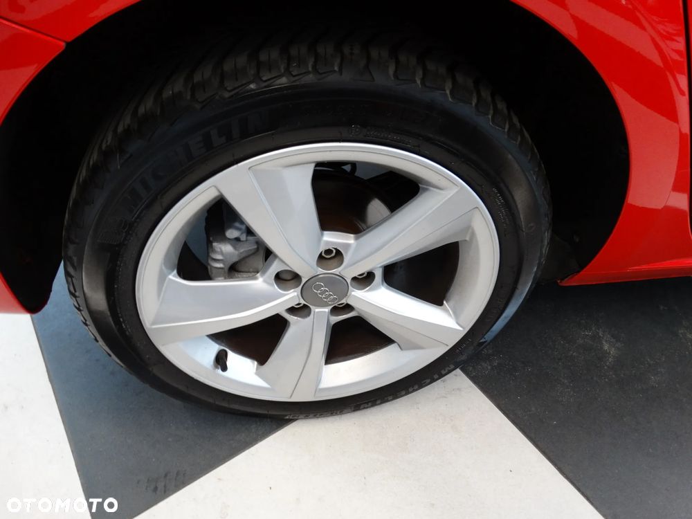 Audi A1 Sportback 1.4 TDI (ultra) S tronic design - 22