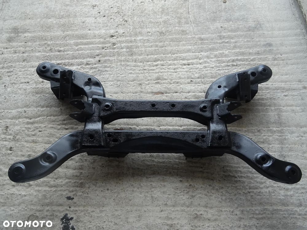 BELKA TYLNEGO ZAWIESZENIA SANKI WÓZEK OŚ TYŁ OPEL INSIGNIA A - 7