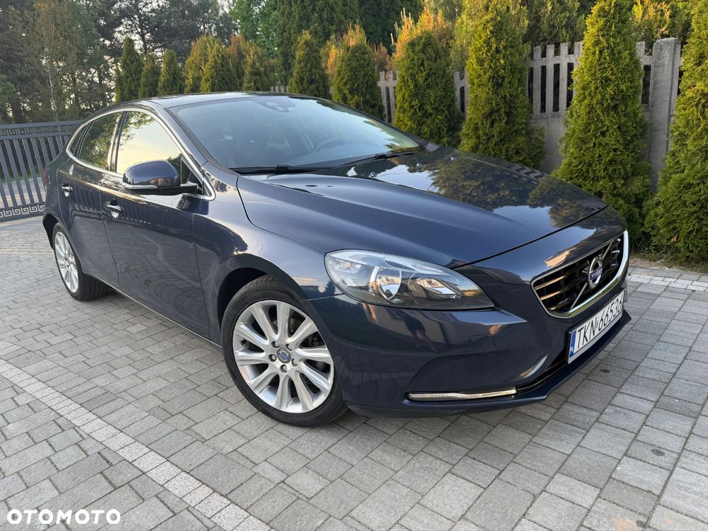 Volvo V40 D2 Momentum - 17
