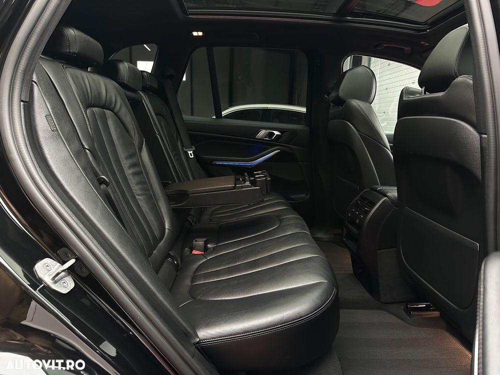 BMW X5 xDrive30d xLine - 24