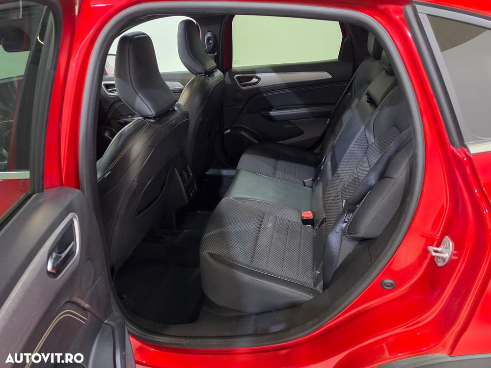 Renault Arkana TCe Mild Hybrid 140 EDC Techno - 13