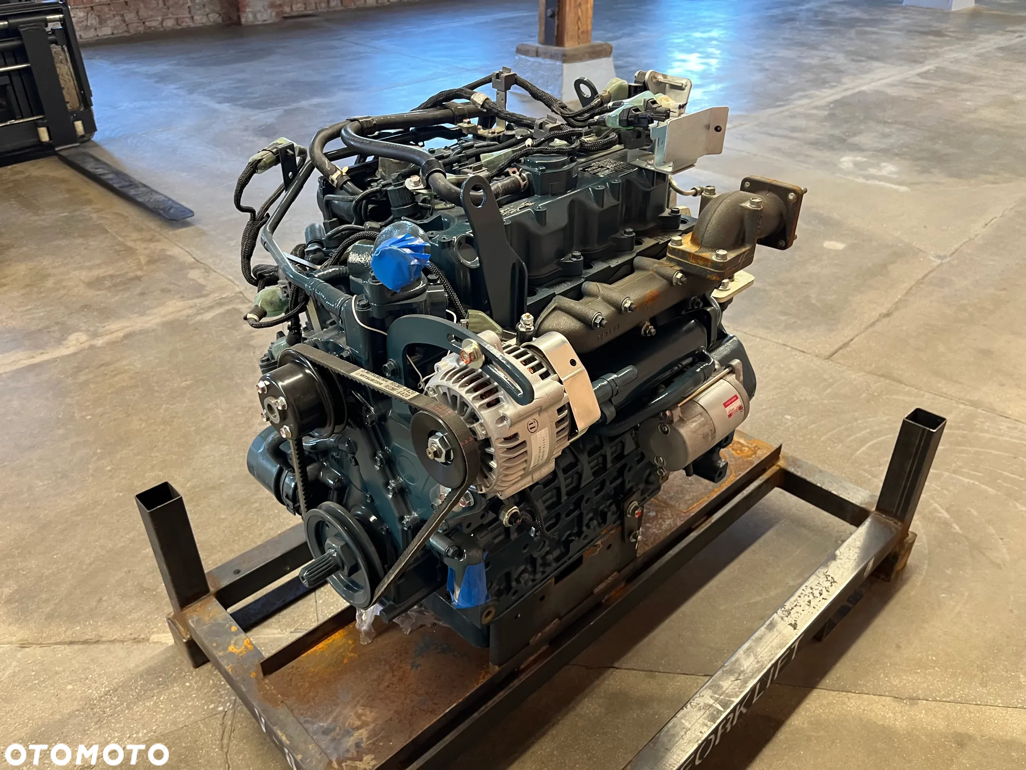 FV23% Silnik Kubota V2403 Nowy Kompletny - 4