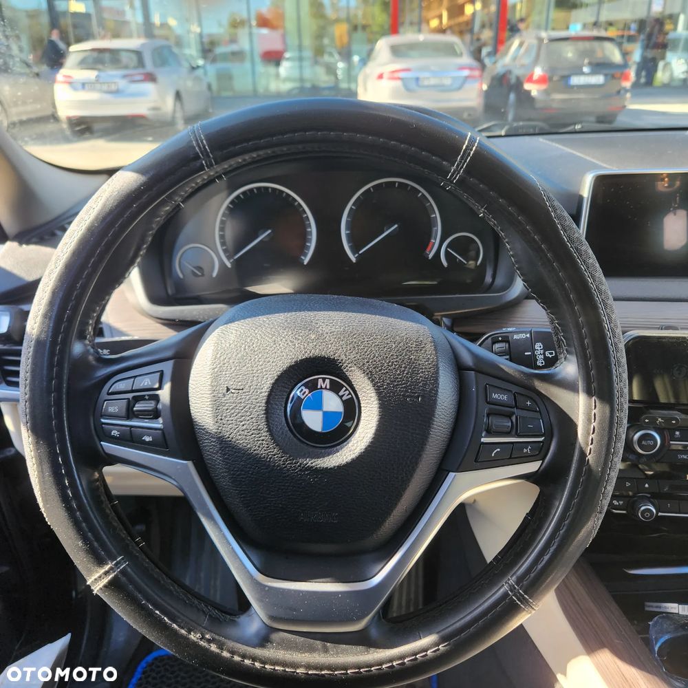 BMW X5 xDrive35i - 2