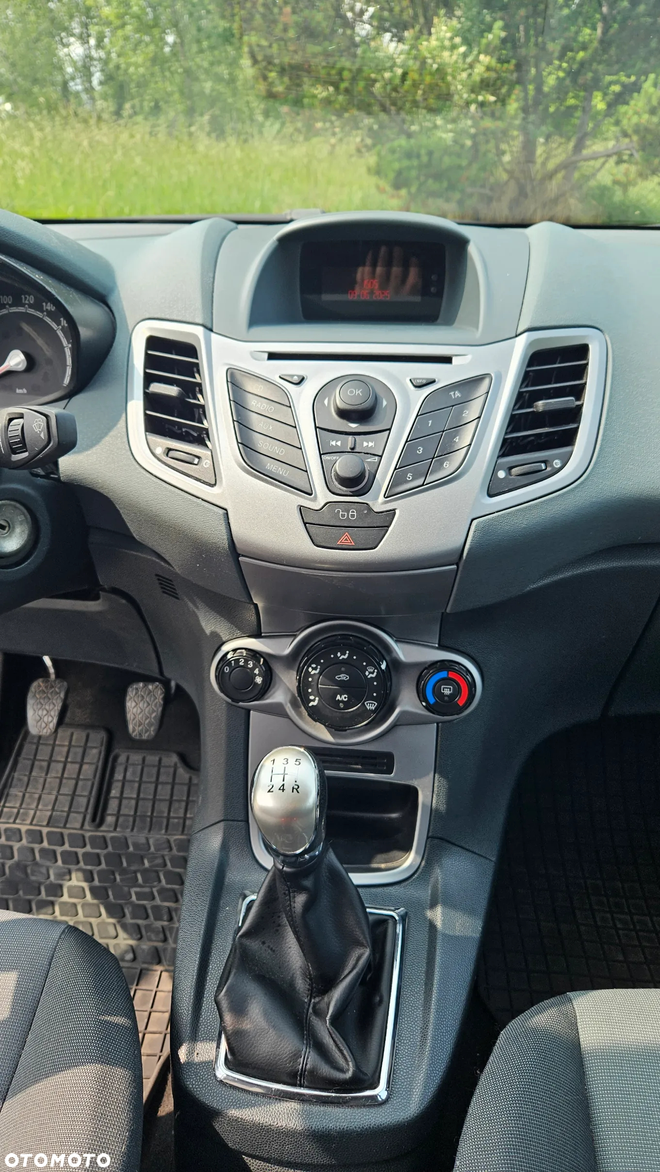 Ford Fiesta 1.25 Trend - 14