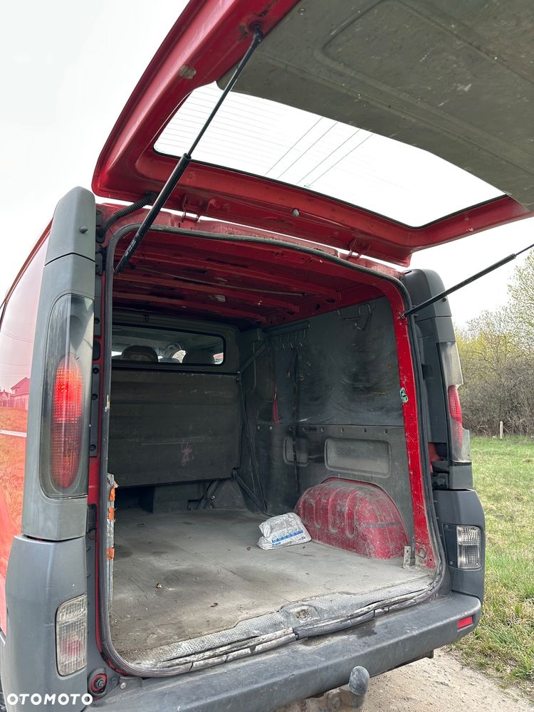 Renault Trafic - 10