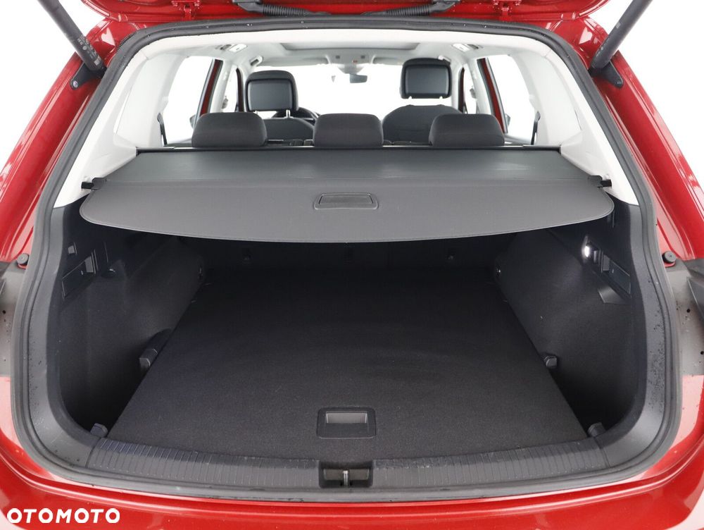 Volkswagen Tiguan Allspace 2.0 TDI 4Mot Elegance DSG - 26