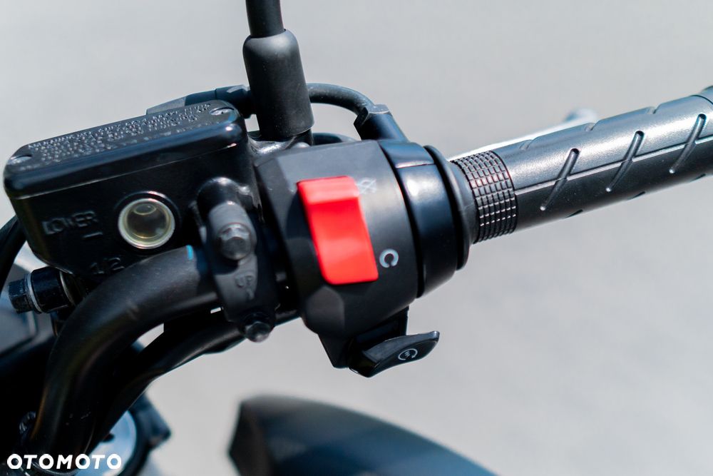 Honda CB - 22