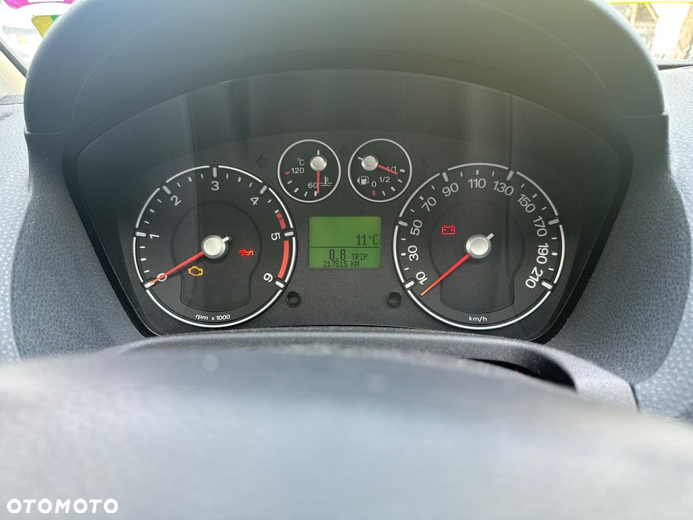 Ford Fiesta 1.6 TDCI Style - 11