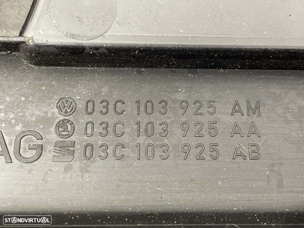 Tampa do motor Usado VW GOLF VI (5K1) 1.4 TSI REF. 03C103925AM - 3