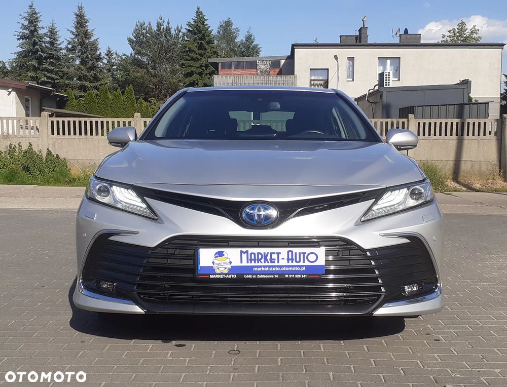 Toyota Camry 2.5 Hybrid Executive CVT - 8