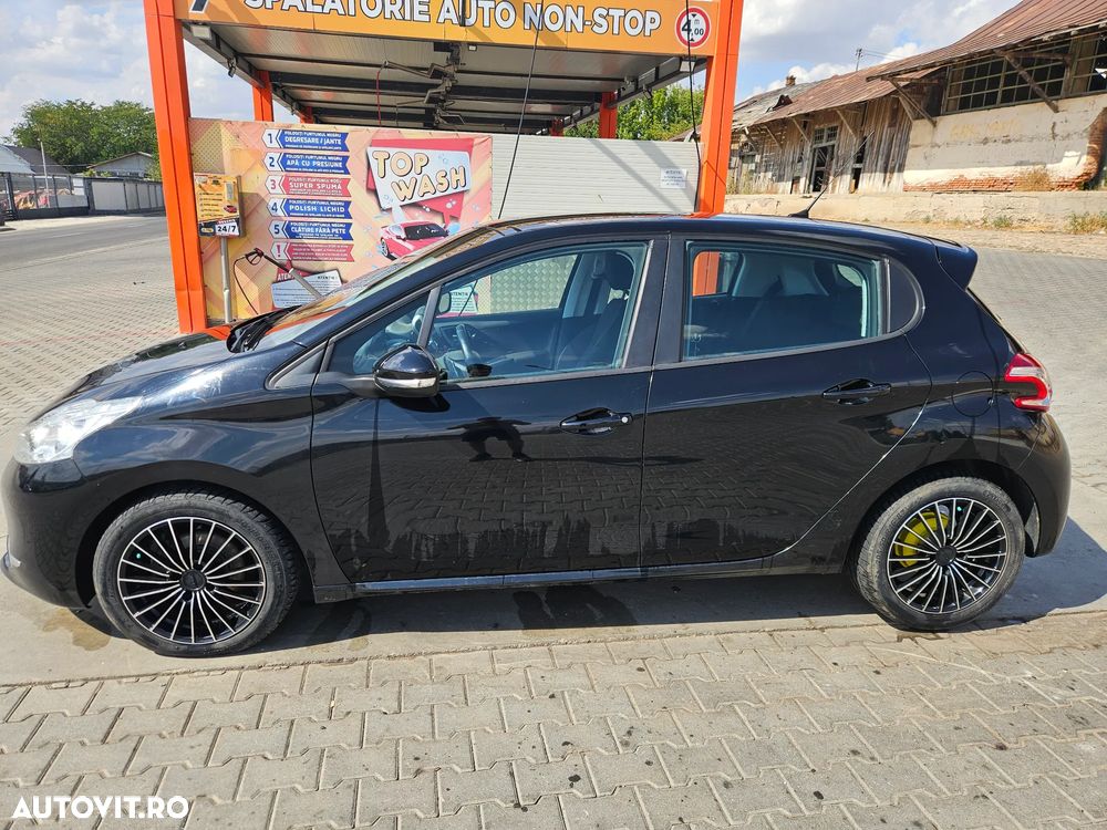Peugeot 208 e-HDi 68 EGS5 Stop&Start Active - 13