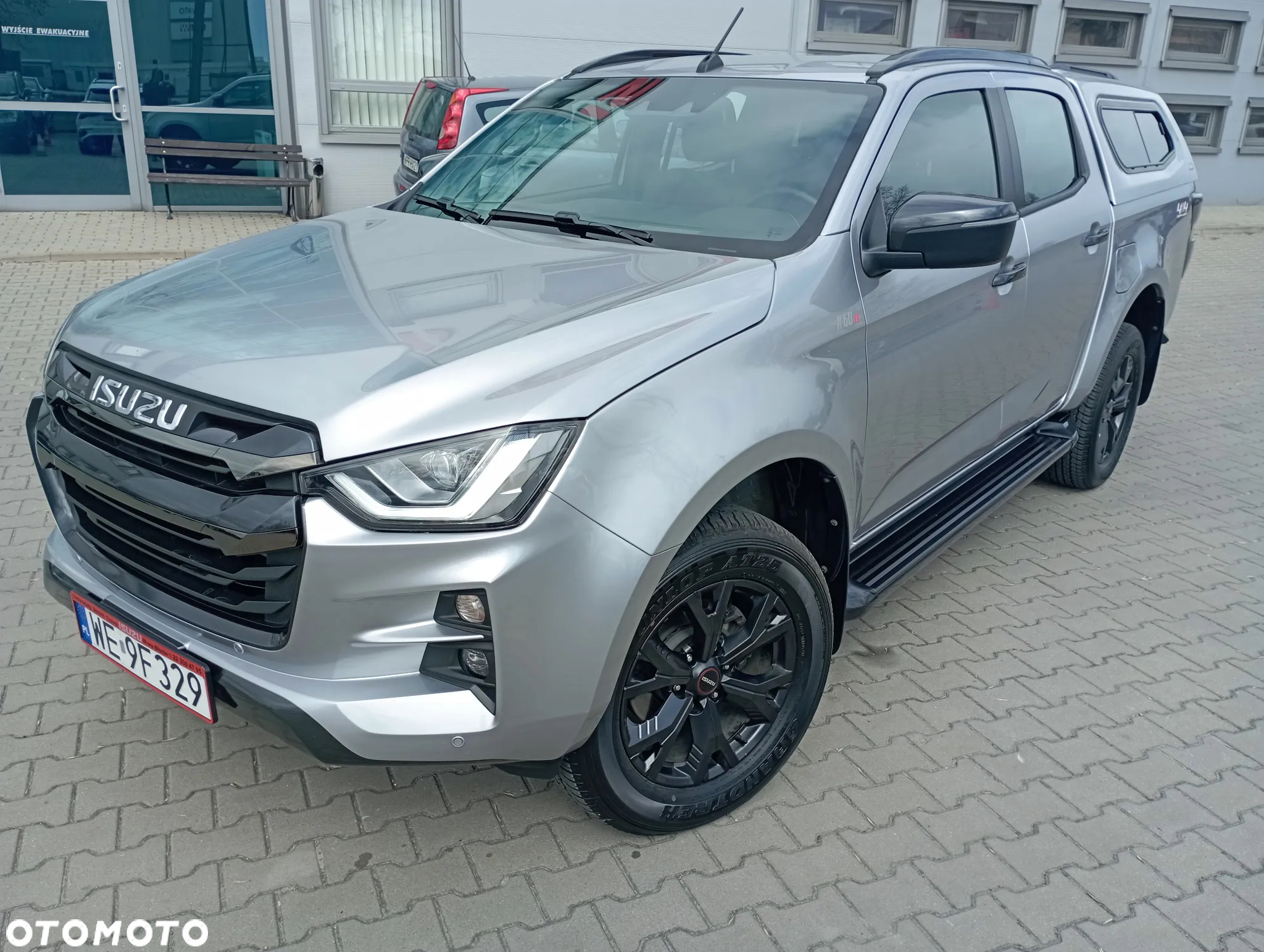 Isuzu D-Max 1.9 DC LSE - 3