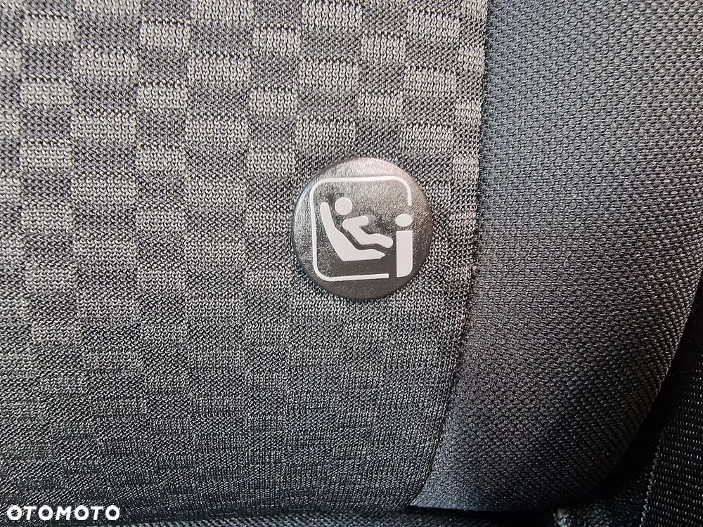 Ford Fiesta - 10
