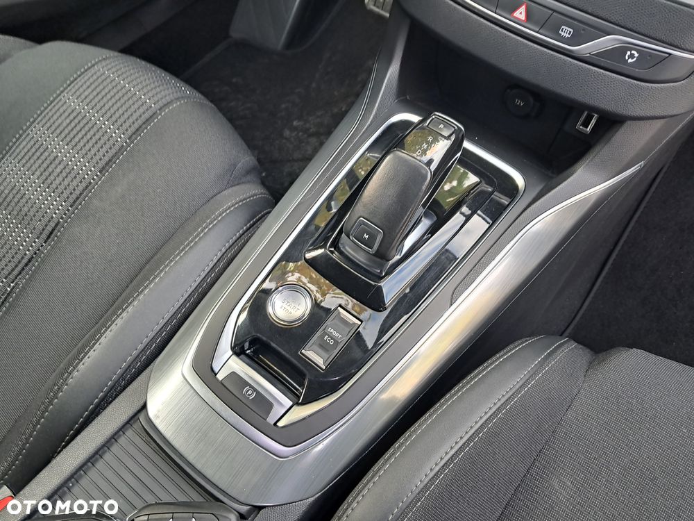 Peugeot 308 1.5 BlueHDi Business S&S EAT8 - 10