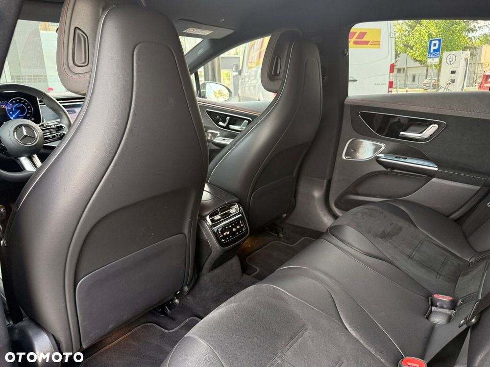 Mercedes-Benz EQE 350+ 90.5kWh AMG Line - 21