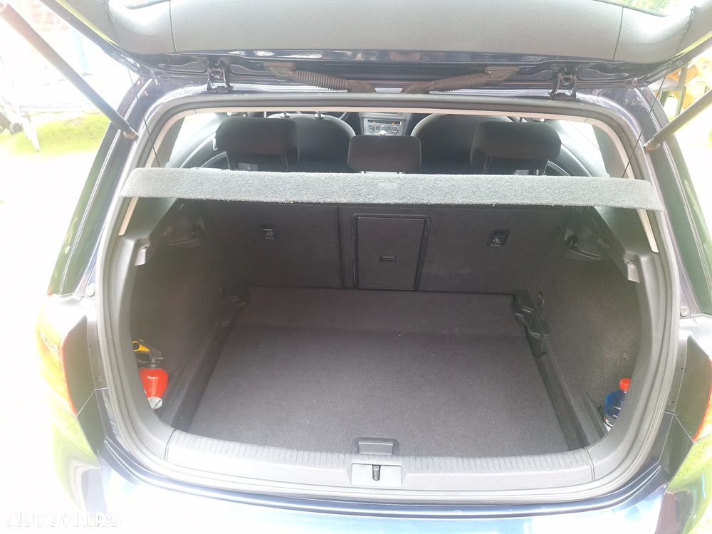 Volkswagen Golf 1.6 TDI BMT Highline - 13