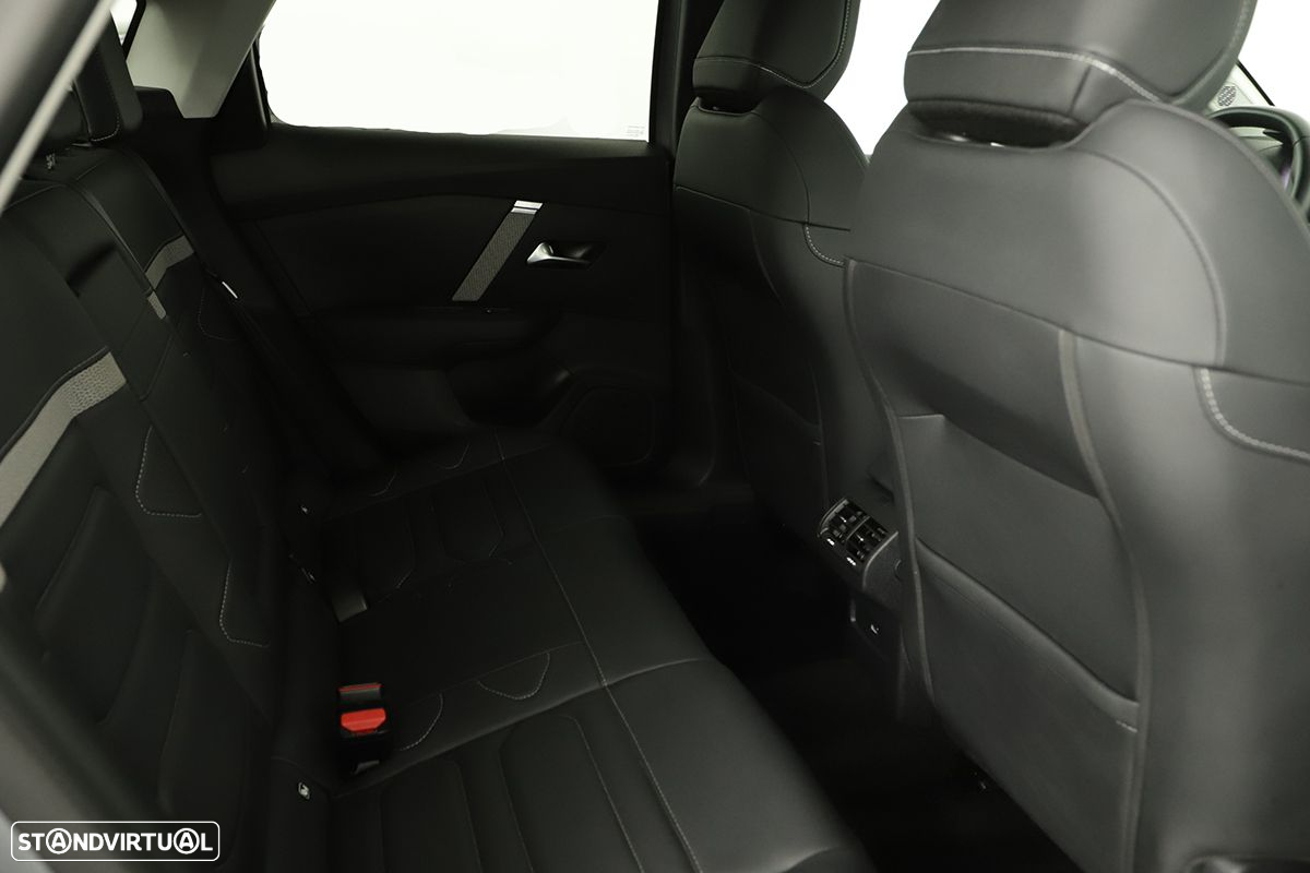 Citroën C4 1.2 PureTech Max EAT8 - 23