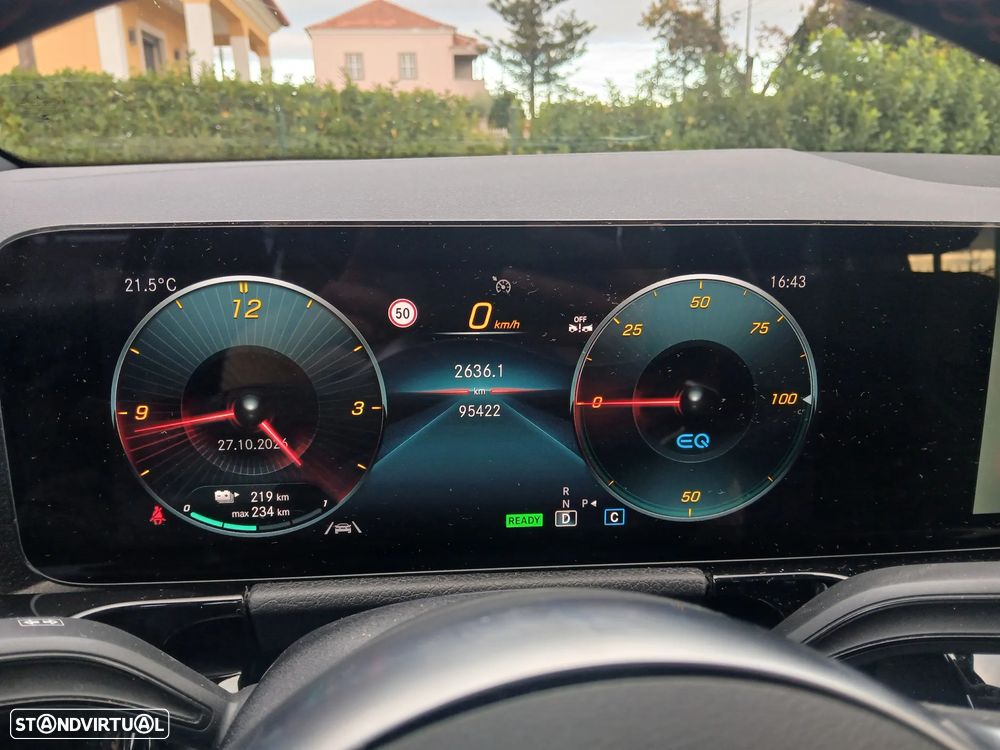 Mercedes-Benz EQA - 26