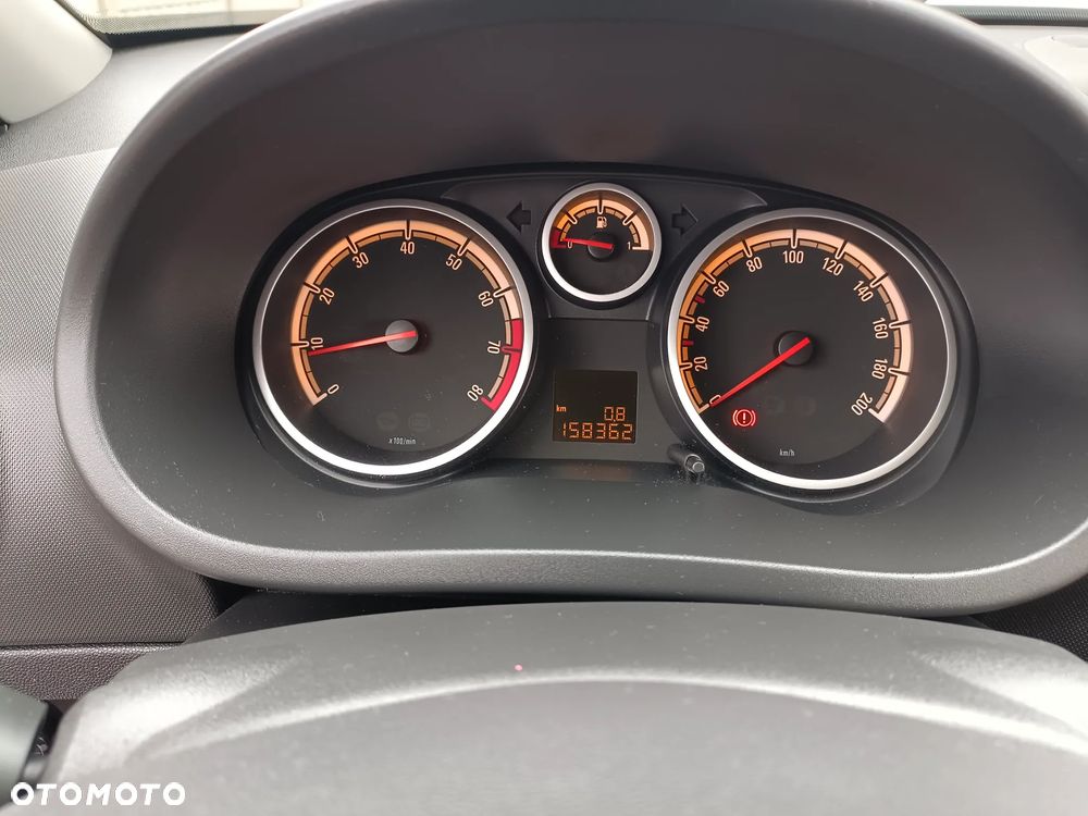 Opel Corsa 1.4 16V Color Edition - 16