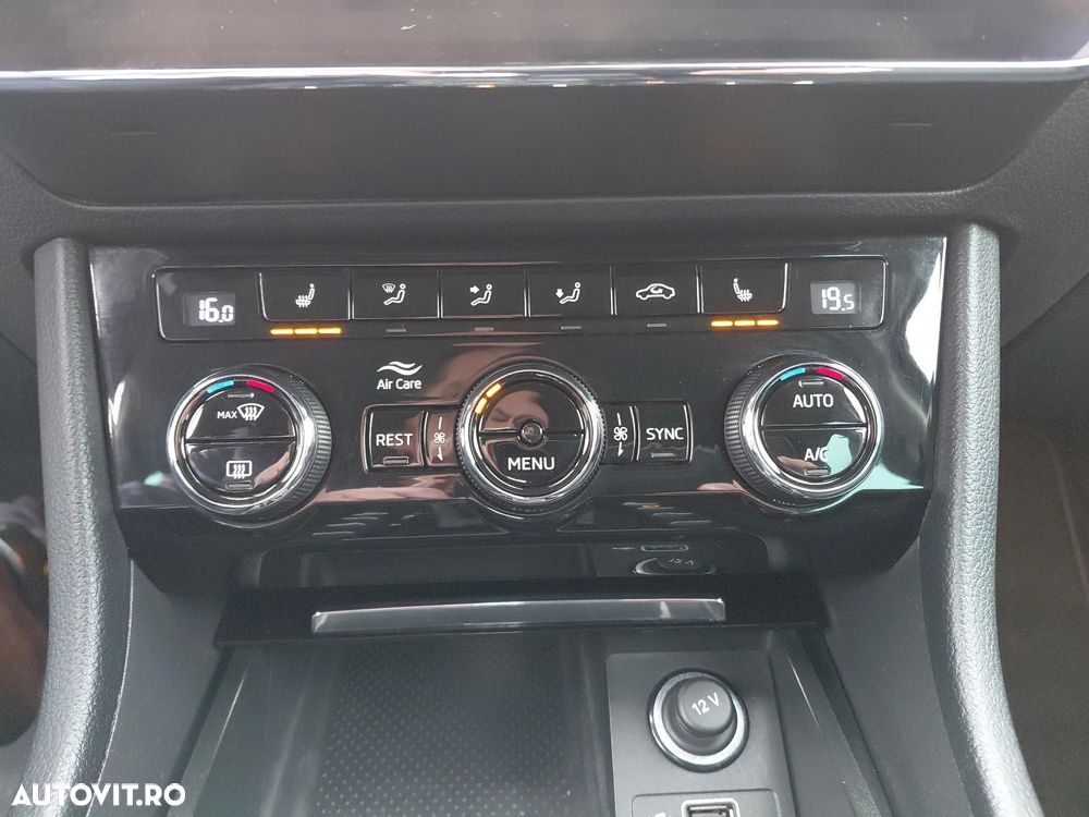 Skoda Superb 2.0 TDI DSG Style - 25