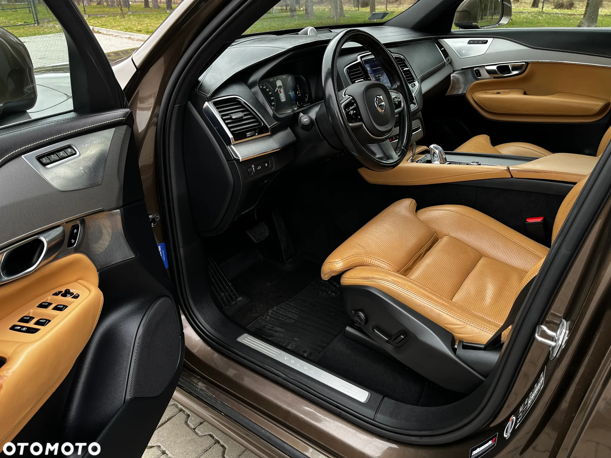 Volvo XC 90 T8 AWD Plug-In Hybrid Inscription 7os - 13