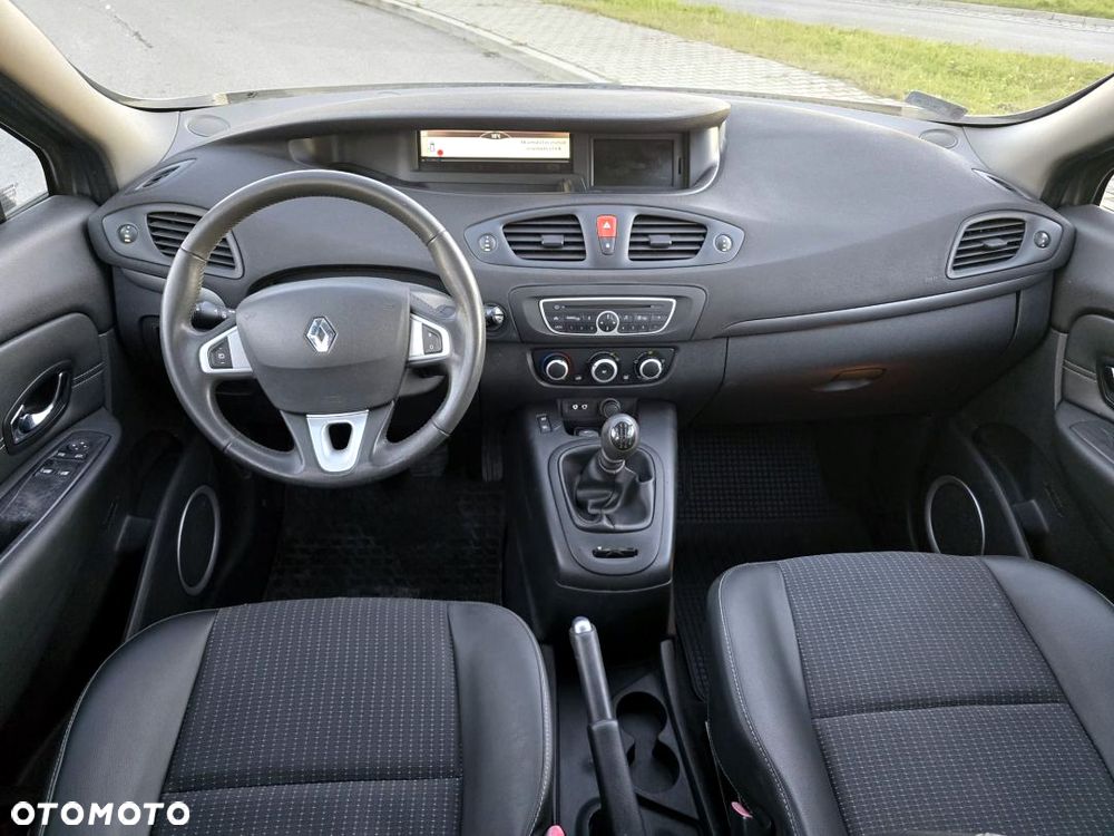 Renault Scenic 1.5 dCi Avantage - 21