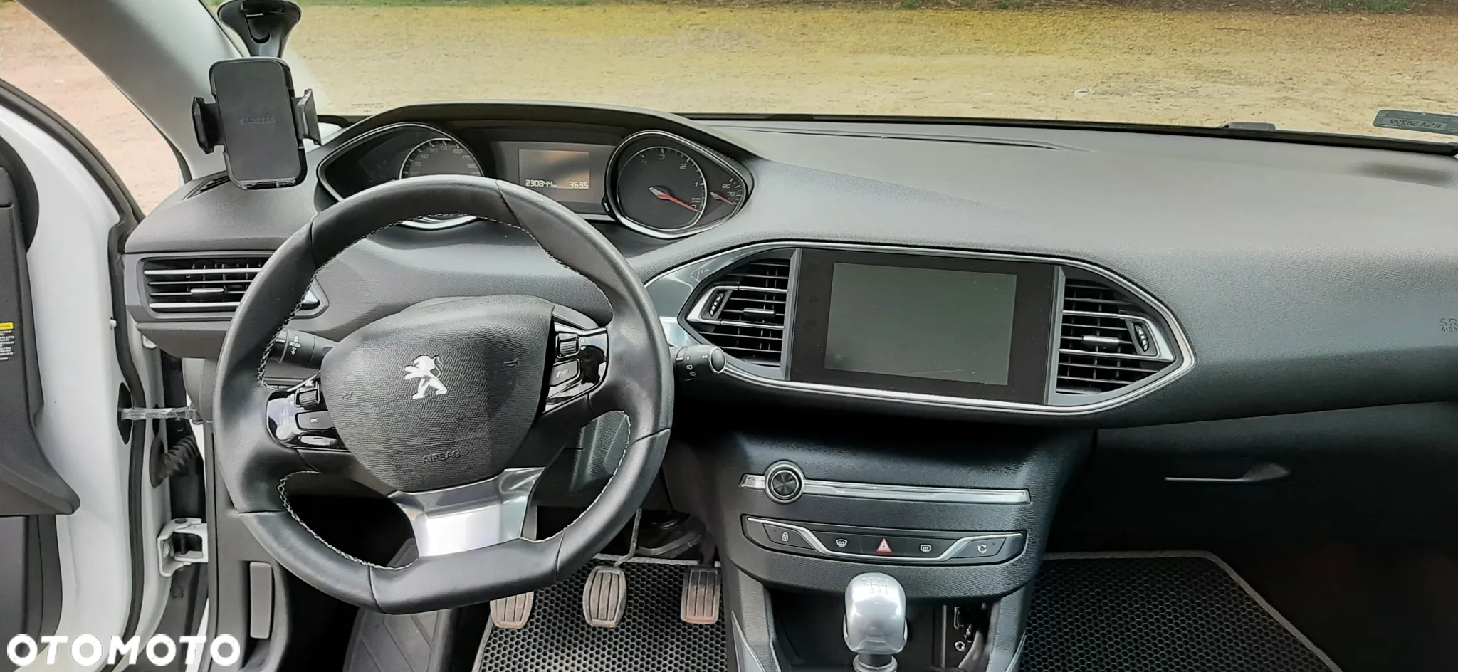 Peugeot 308 2.0 BlueHDi Allure S&S - 19