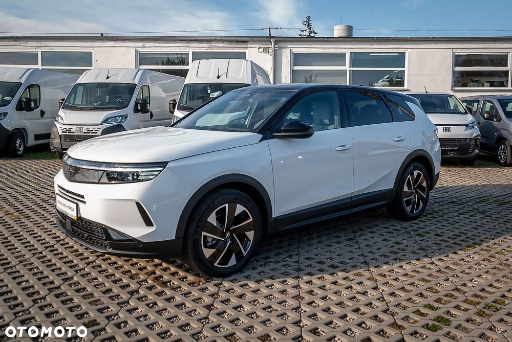 Opel Grandland 1.2 T GS S&S - 9