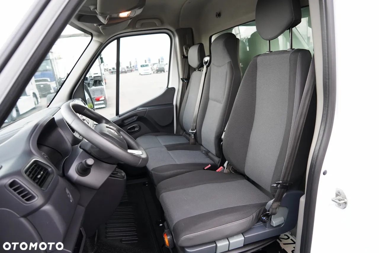 Renault MASTER  / KONTENER  / BLIŹNIAK   / DMC: 3500 KG / 2020R - 25