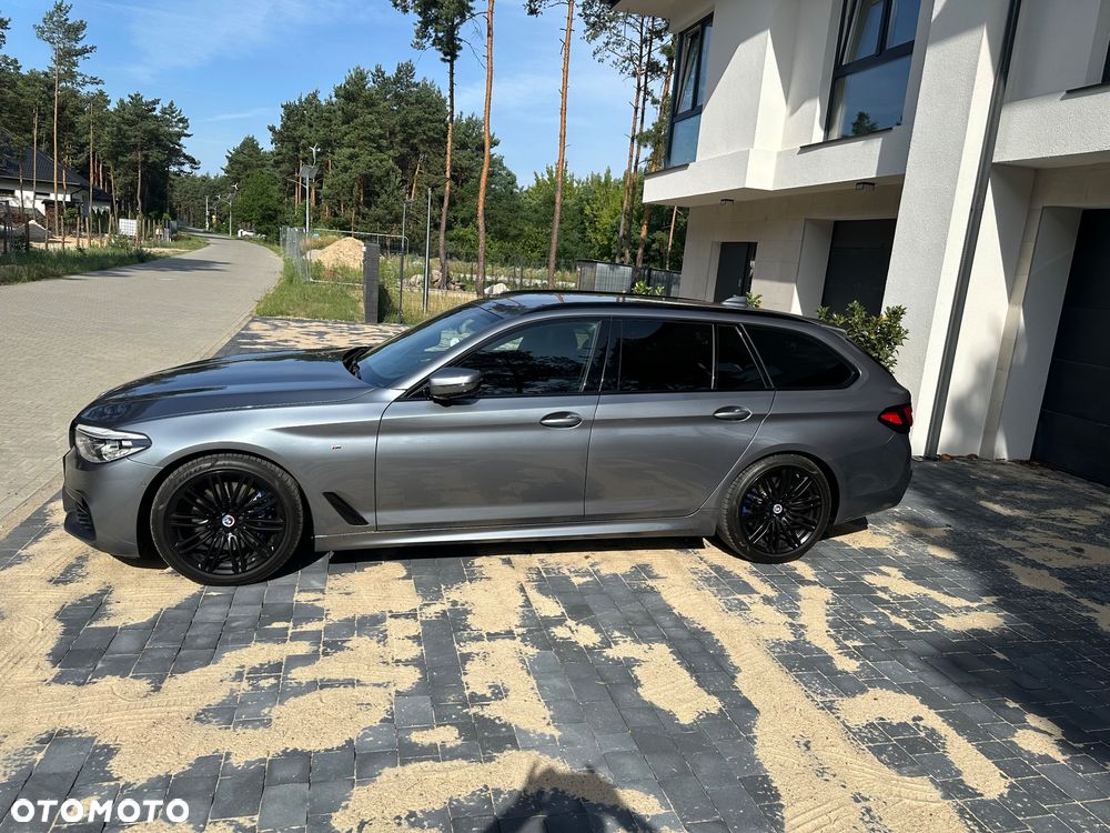 BMW Seria 5 530d xDrive M Sport sport - 31
