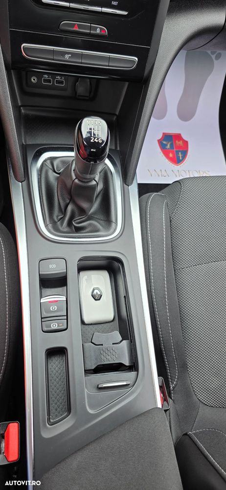Renault Megane TCe 140 GPF Equilibre - 34
