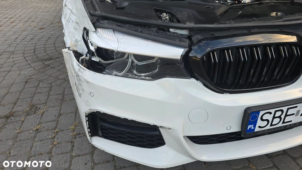 BMW Seria 5 520d M Sport - 22