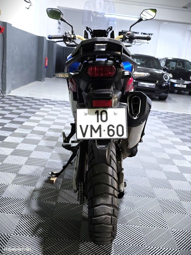 Honda Africa Twin CRF 1000 DCT Adventure Sports 30th Anniversary - 7