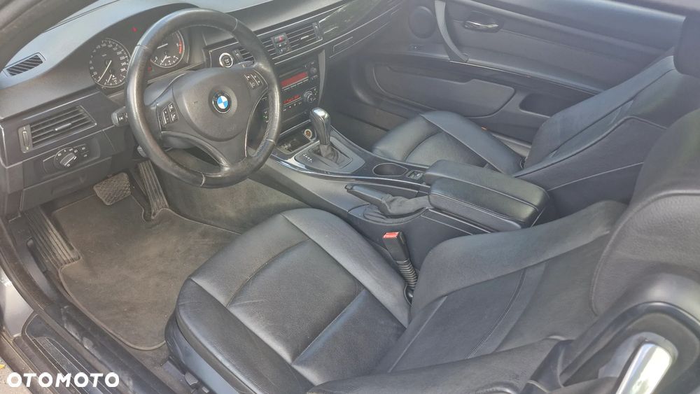 BMW Seria 3 320d - 16