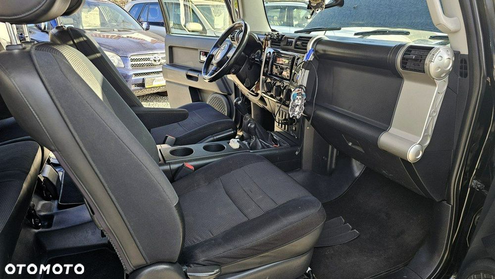 Toyota FJ - 29