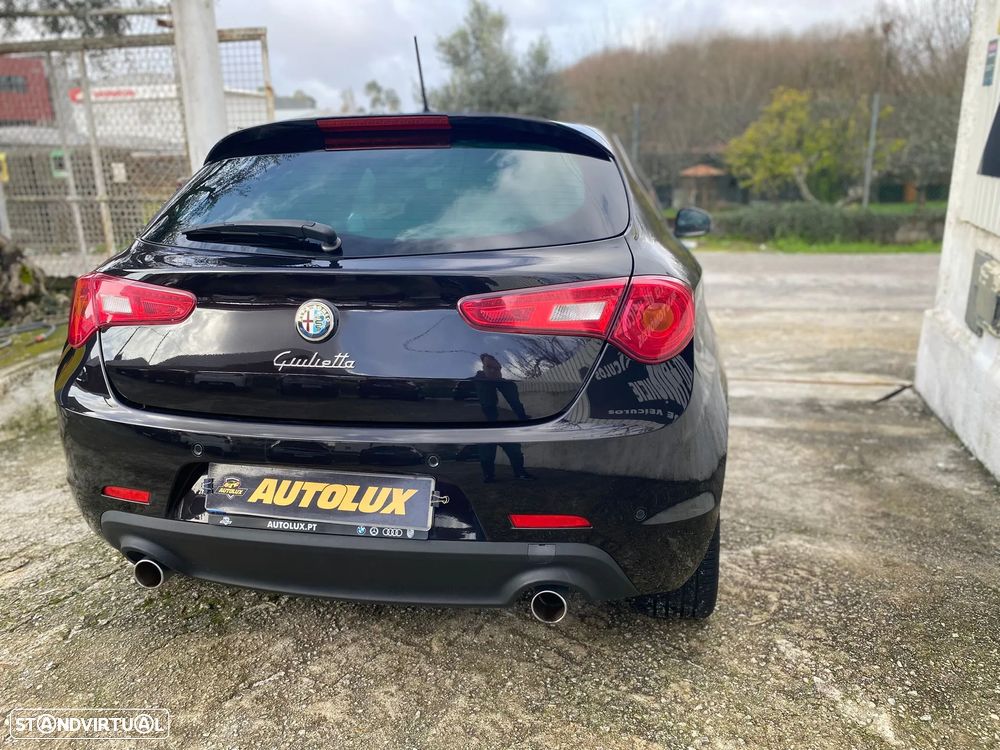 Alfa Romeo Giulietta - 7