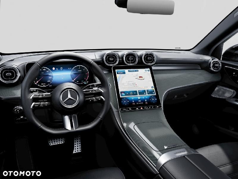 Mercedes-Benz GLC - 4