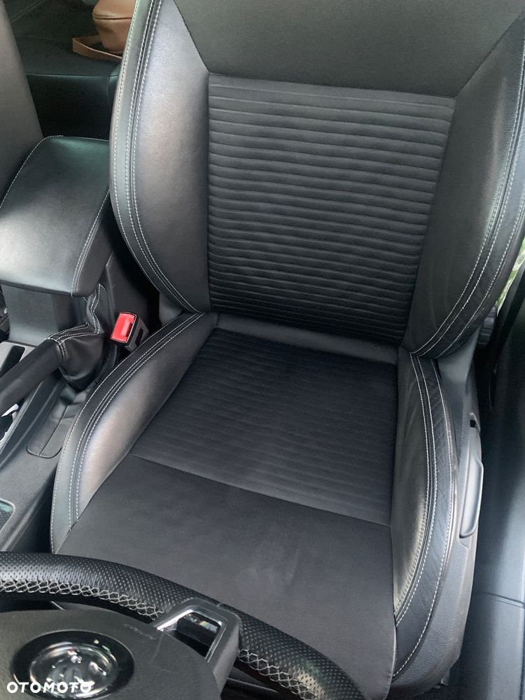 Skoda Octavia 2.0 TDI RS DSG - 21