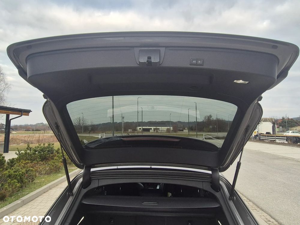 Audi A4 Avant 35 TDI S tronic - 16
