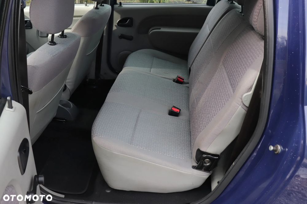 Dacia Logan - 14