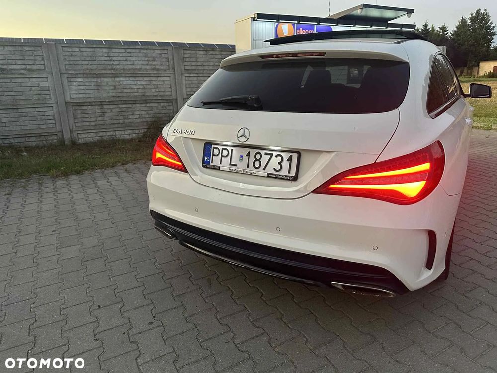 Mercedes-Benz CLA 200 7G-DCT AMG Line - 16