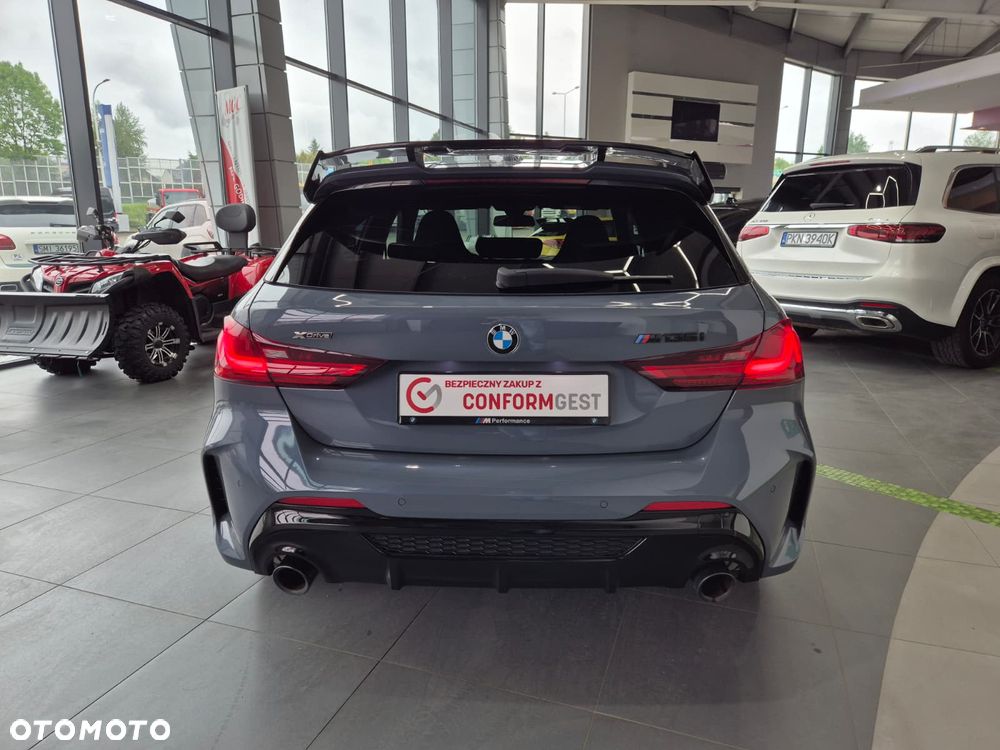 BMW 1M - 10
